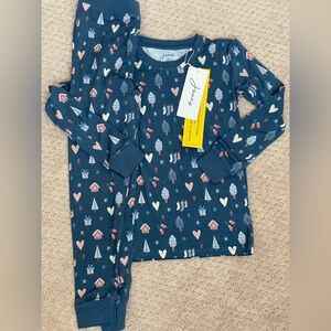 NWT Bamboo Holiday PJs